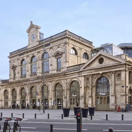 Avec Parking, Vieux アパート リール