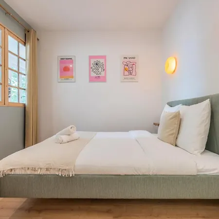 Appartement Avec Parking, Vieux